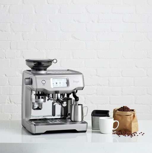 Genuine Sage Bundle: The Dynamic Duo Espresso Machine and Coffee