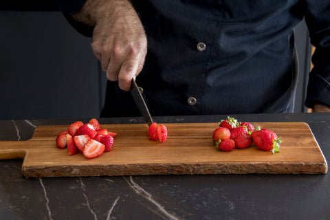 Fraises au vinaigre truffé et à la crème chantilly