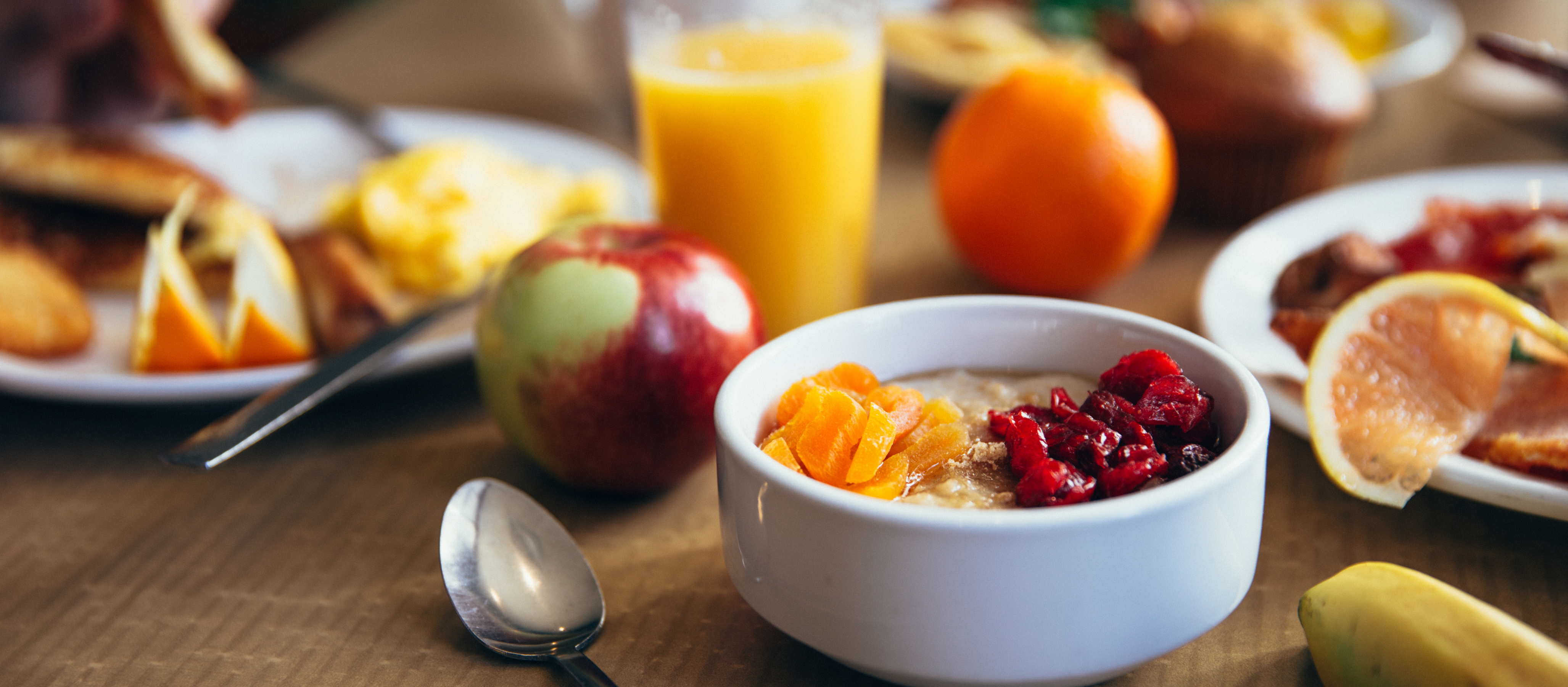 gesundes Frühstück gesunde Ernährung Porridge