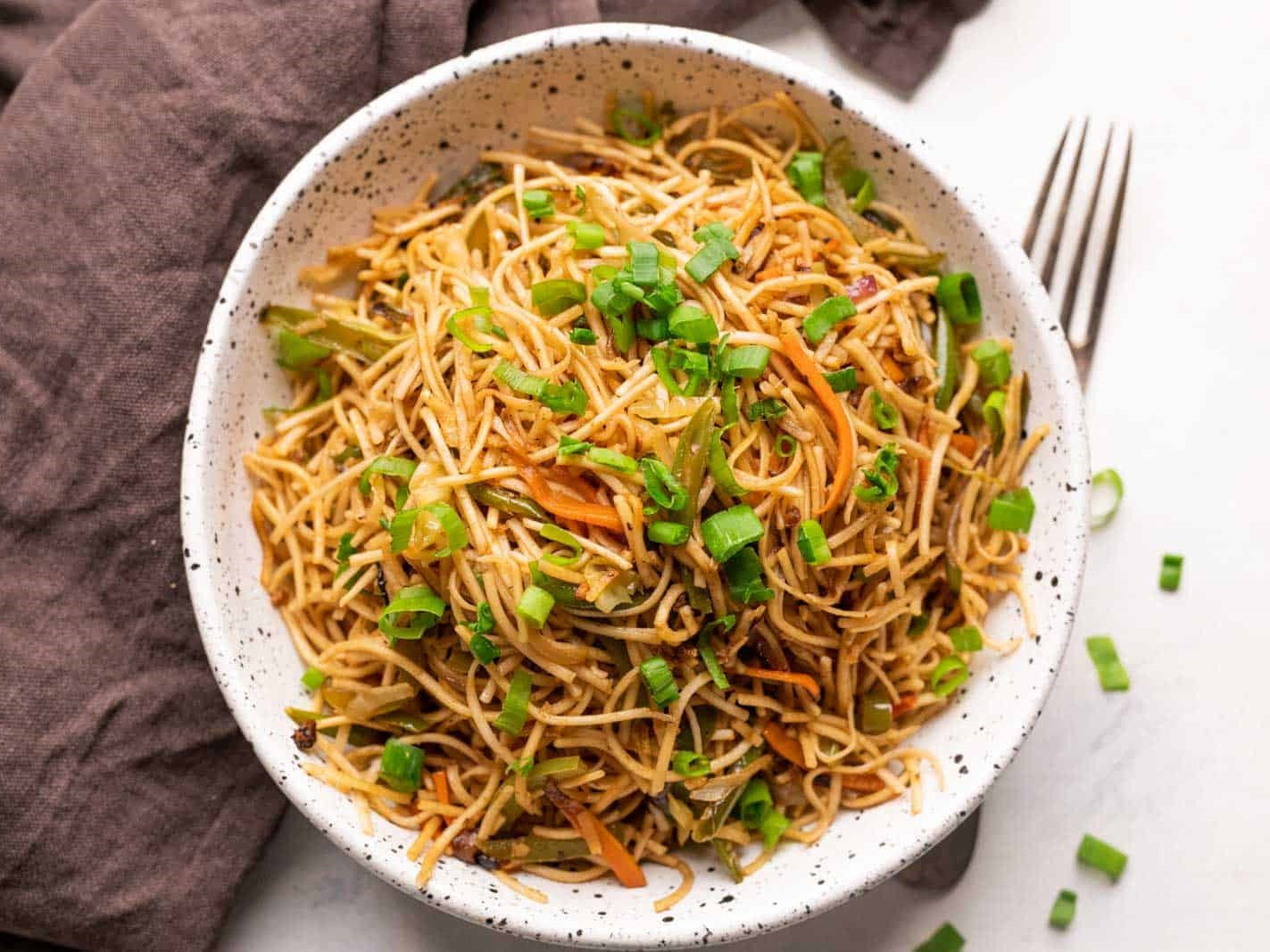 Calories in Hakka Noodles