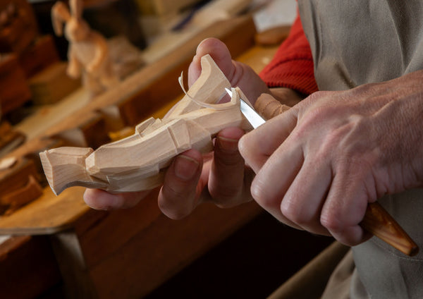 Beginner's Guide to Whittling: What Beginner Wood Carvers Need to