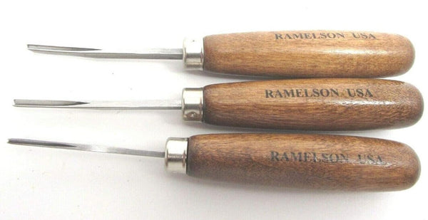 Veiner or V-tool - Essential Wood Carving Tools