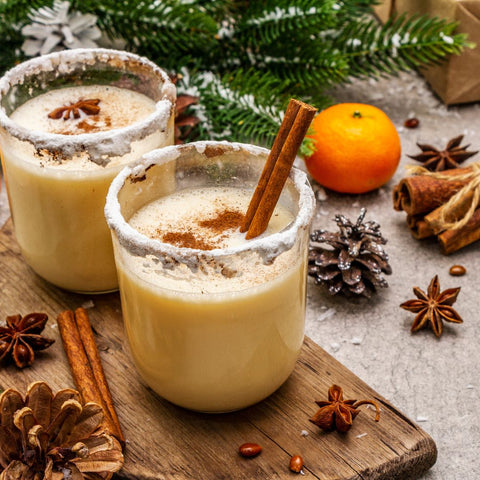 Easy Eggnog Christmas Gin Cocktail