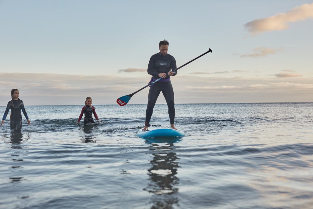 red paddle ride sup paddle board