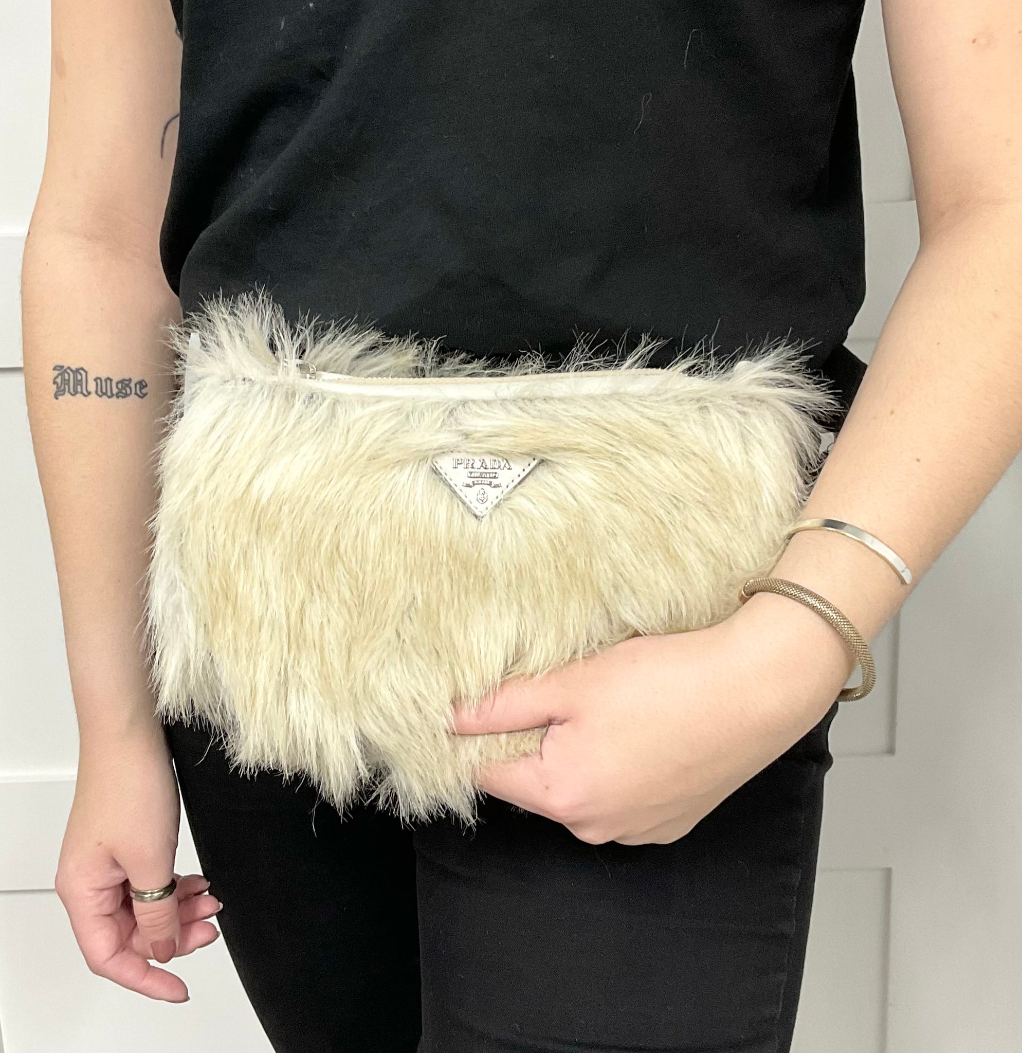 prada fur clutch