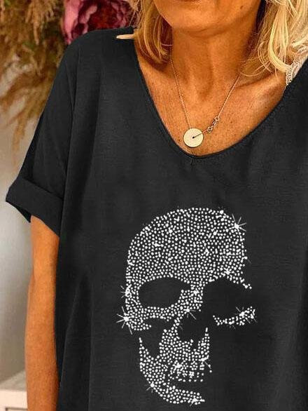 V-neck Skull Print Loose Short Sleeve T-shirt - MsDressly