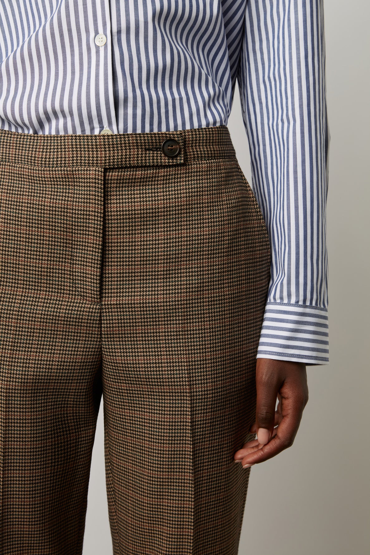 Micro houndstooth pattern straight cut pants - EDGARD