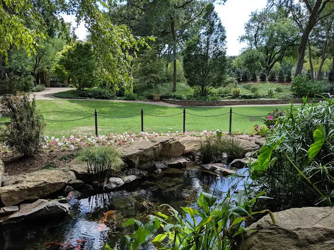 Stroll through the Grapevine Botanical Gardens