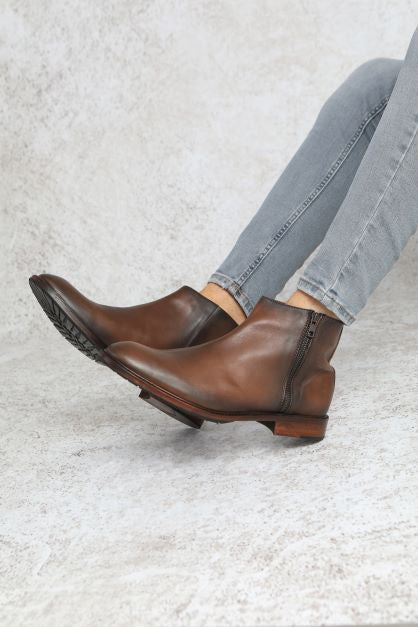 Botas para Briganti, un clásico del calzado