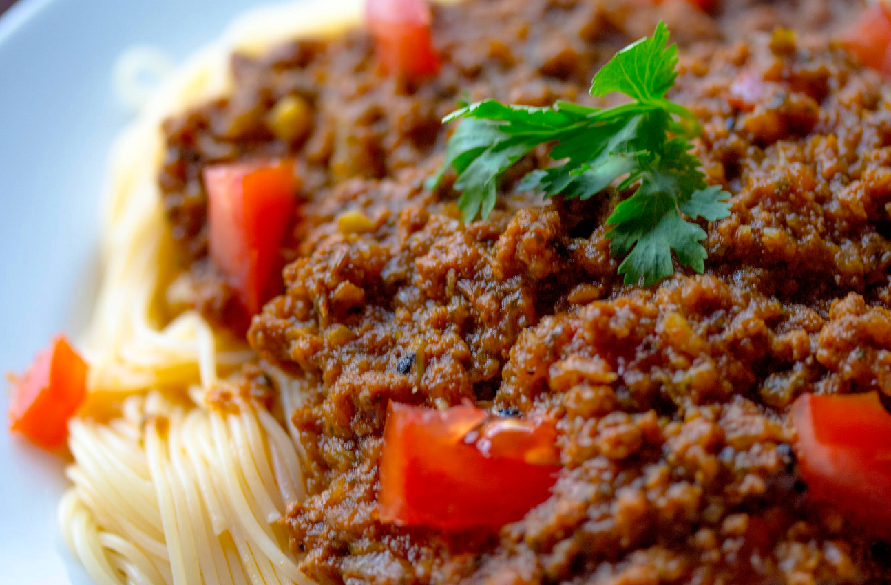 Valentine’s Day Dinner at Home: Our How-To Guide- Spaghetti Bolognese