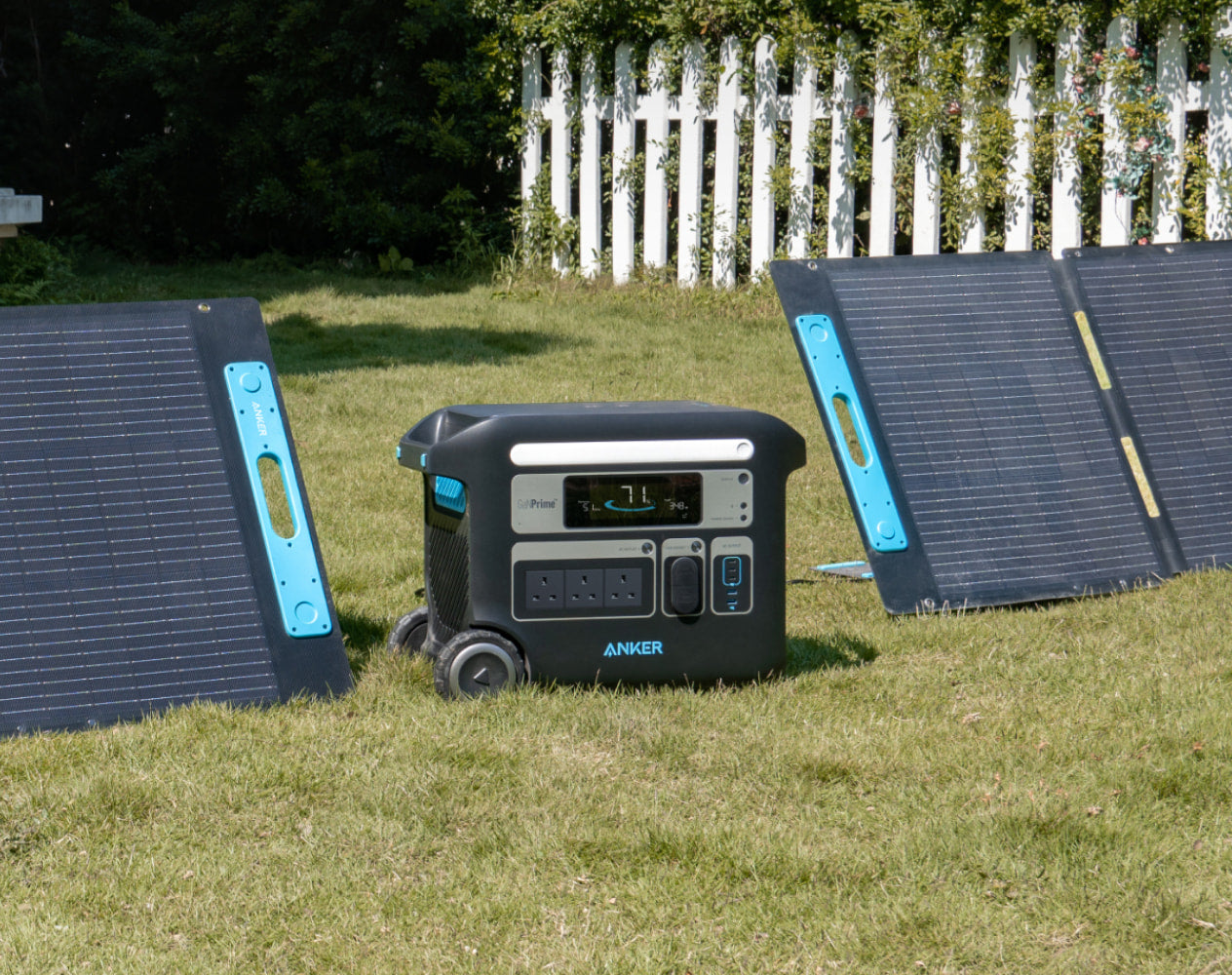 1780 catch sun uk 768 Anker PowerHouse 767 Combo Offer Anker PowerHouse 767 Power Station + Two 531 Solar Panel, 200W Portable Solar Charger
