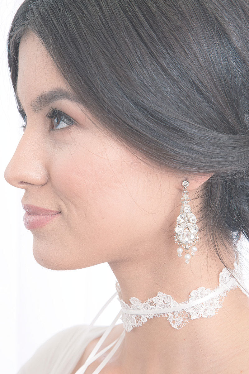 How to Choose the Right Bridal Accessories - Bridestory Blog