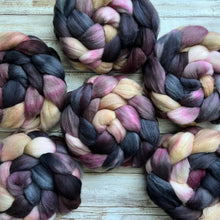 Load image into Gallery viewer, Organic Polwarth “Smoke &amp; Lace”- Hand Dyed Combed Top - Spinning Fiber - Wool Roving for Spinning Yarn - Combed Wool
