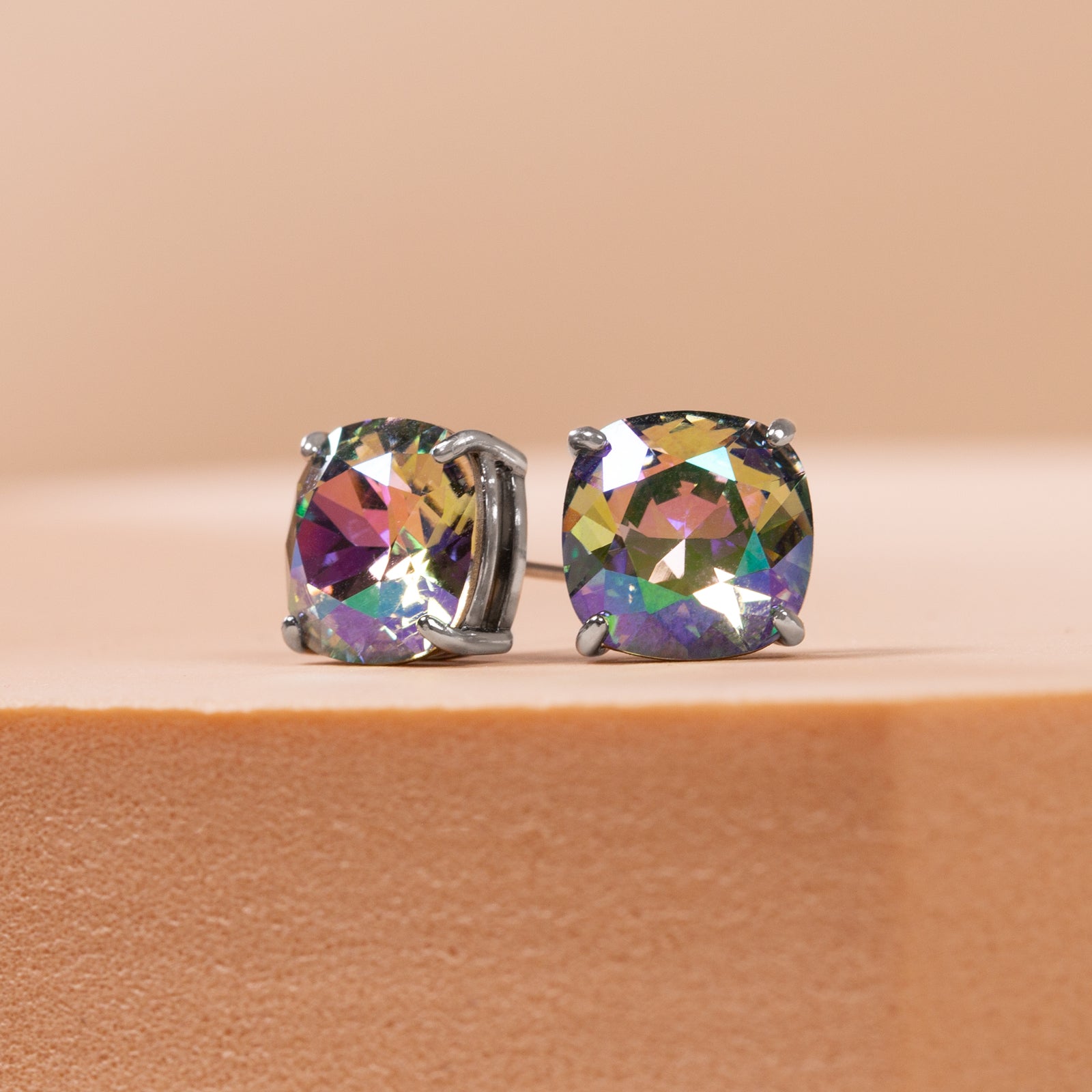 Image of Paradise Shine Clara Stud Earrings