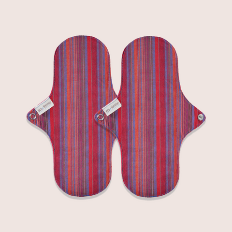 cloth pads, back view of button closure