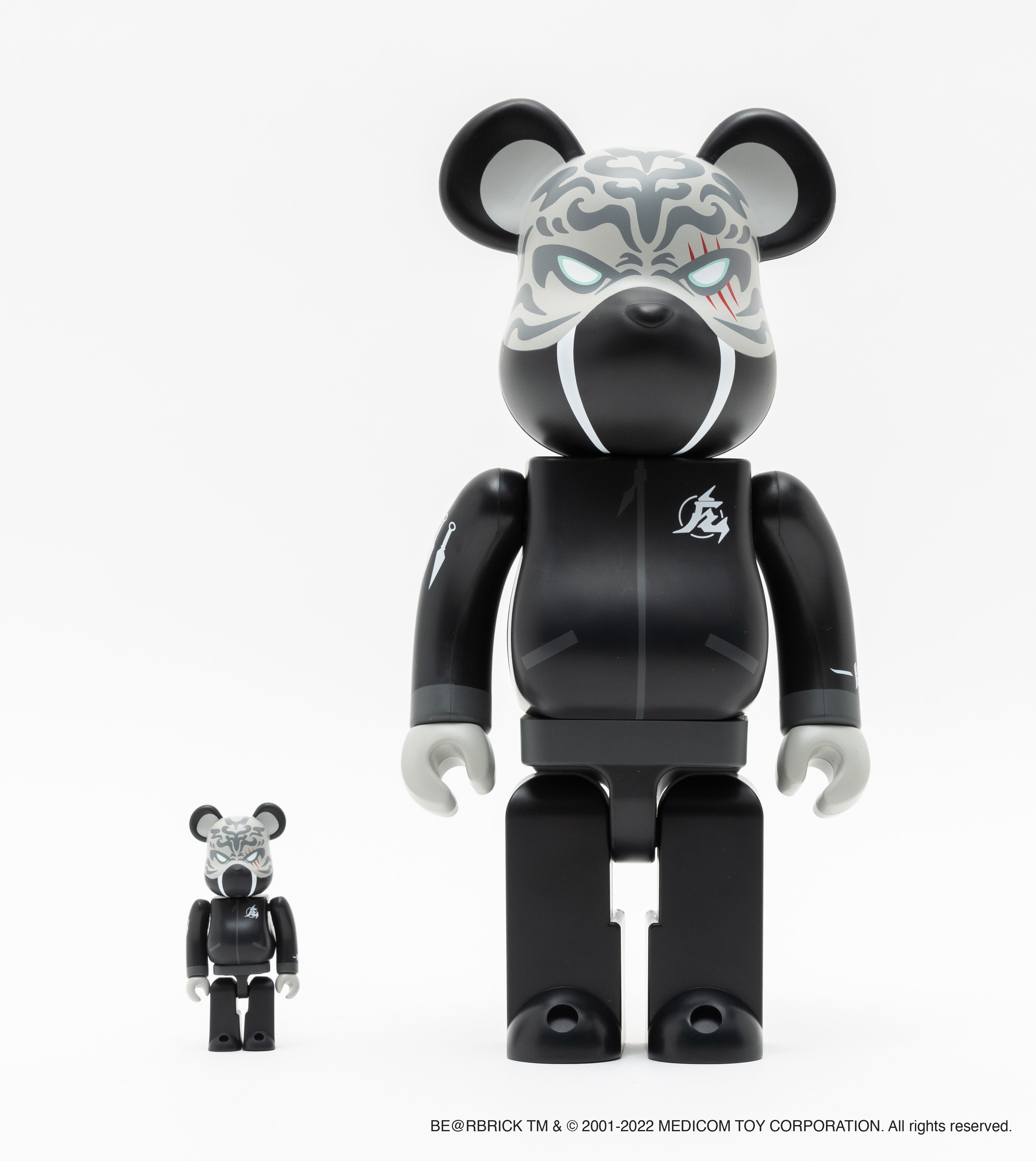 BE@RBRICK Kinjaz Shadow Ops 100% & 400% DCON 2022