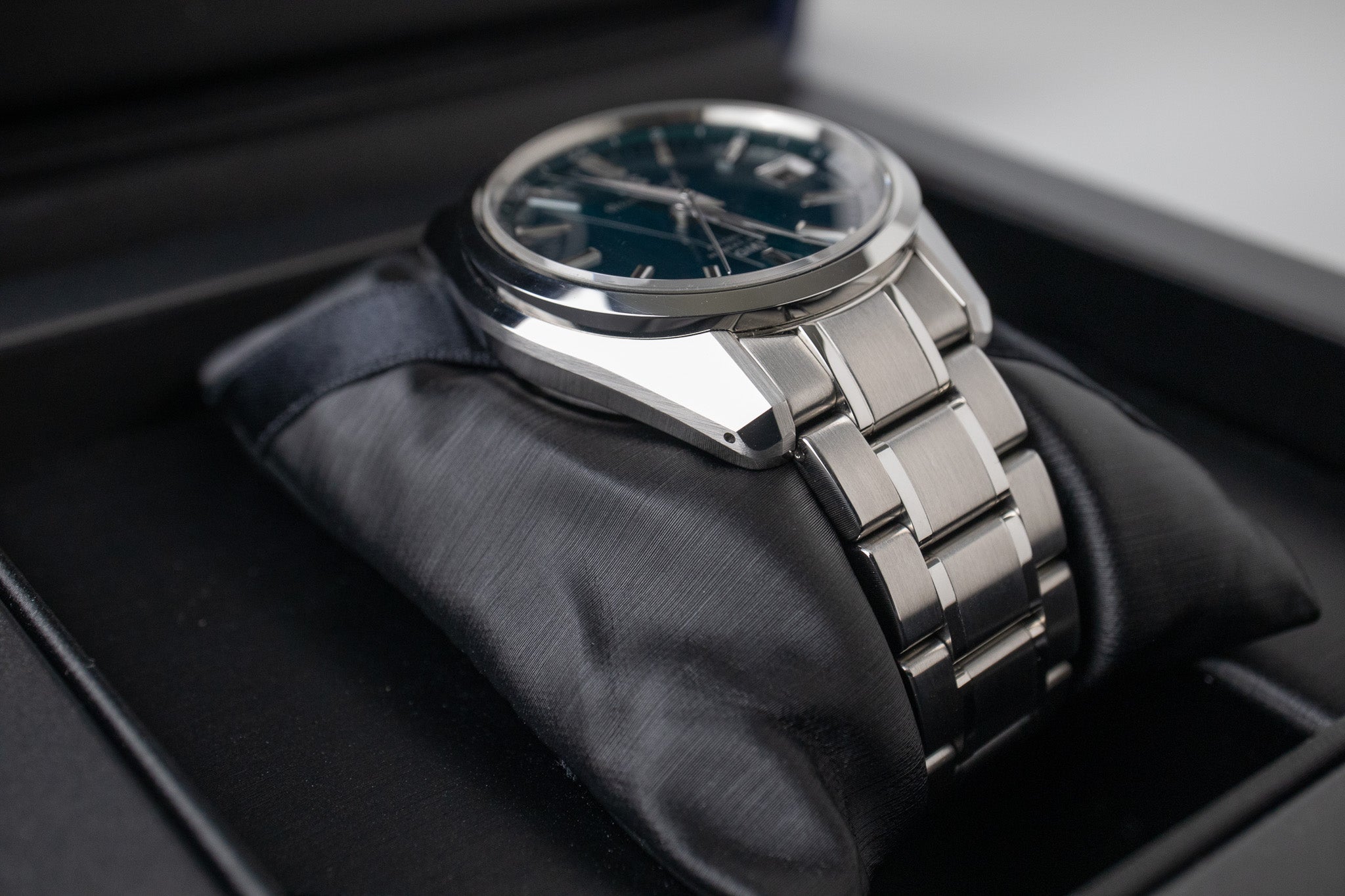 Grand Seiko SBGJ241 'Matrix' – Belmont Watches