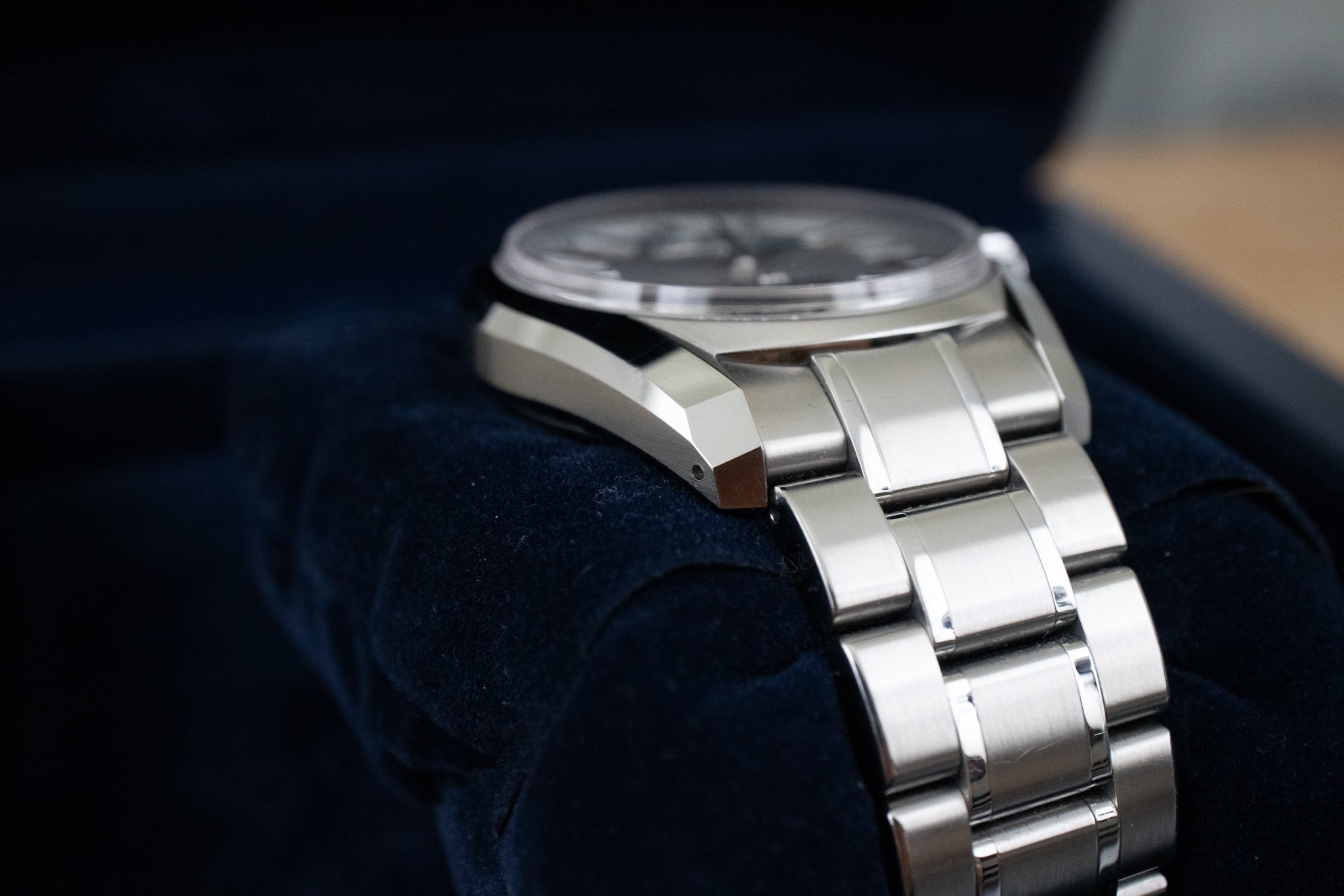 Grand Seiko Hi-Beat SBGH037 – Belmont Watches