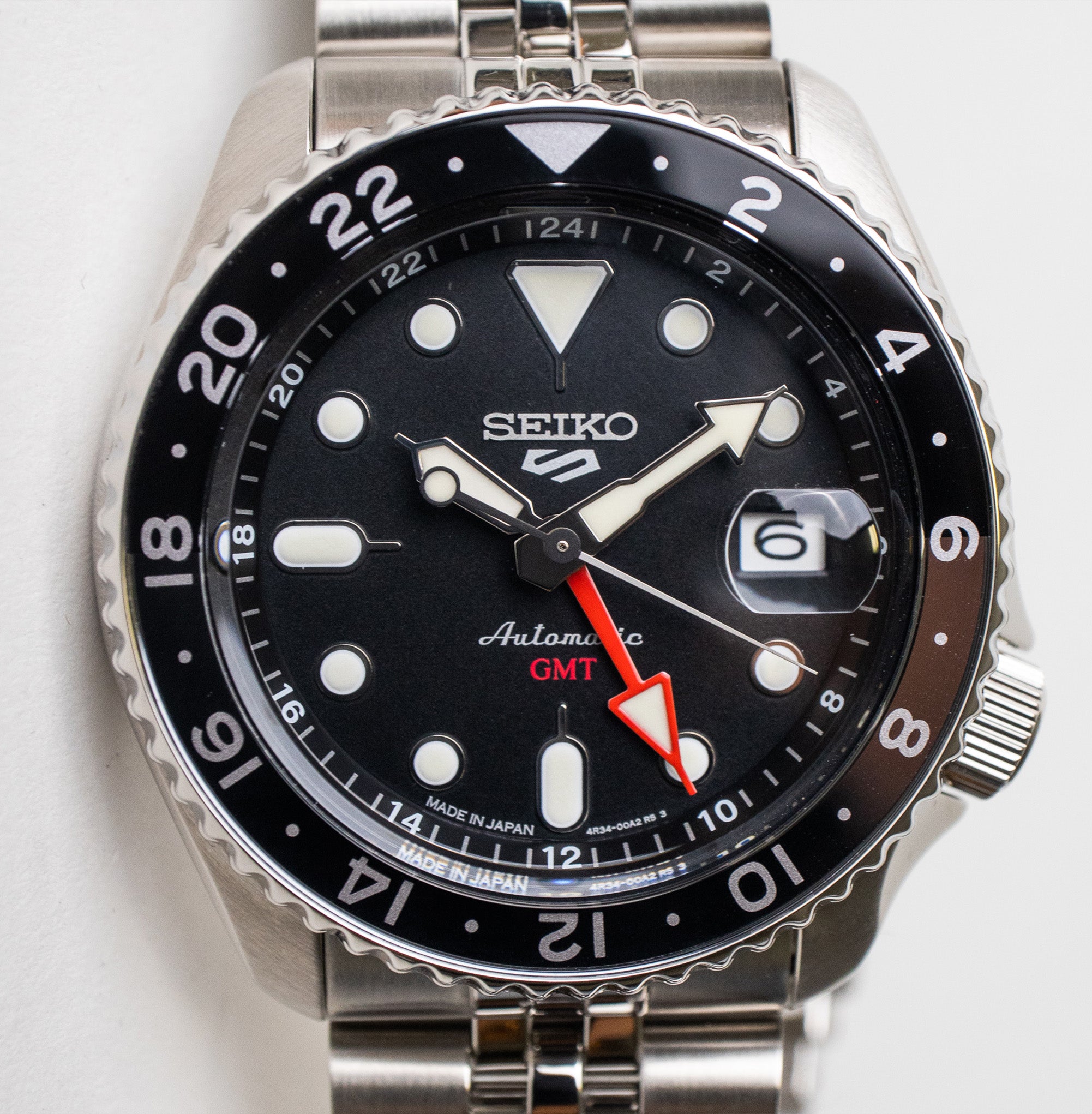 Seiko 5 SSK001 GMT Sport – Belmont Watches