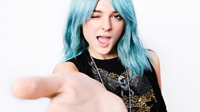 Model with blue hair