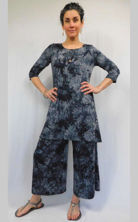 Black Bamboo Tunic & Tights Plus – Brenda Laine Designs