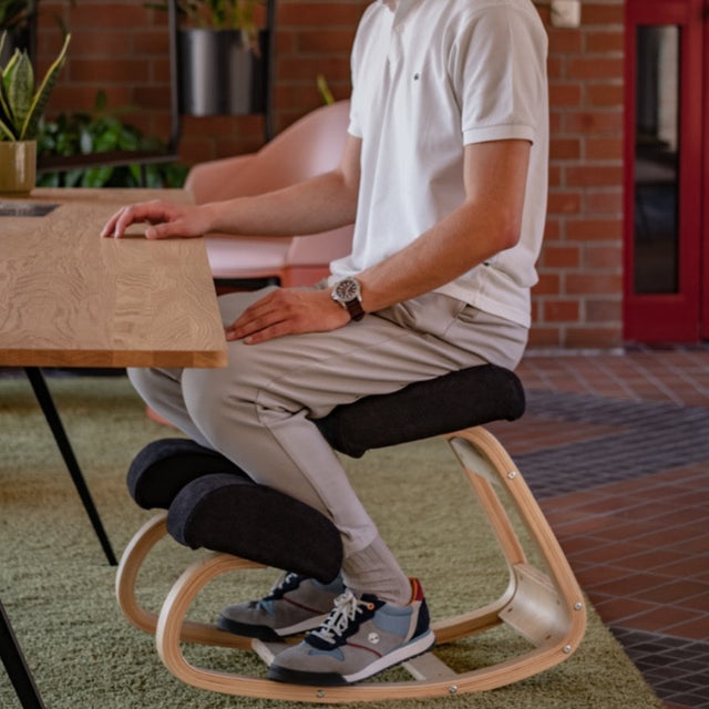 nobel kneeling chair