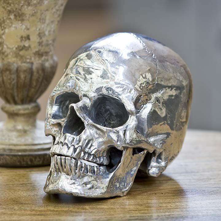 Metal Skull Sculpture