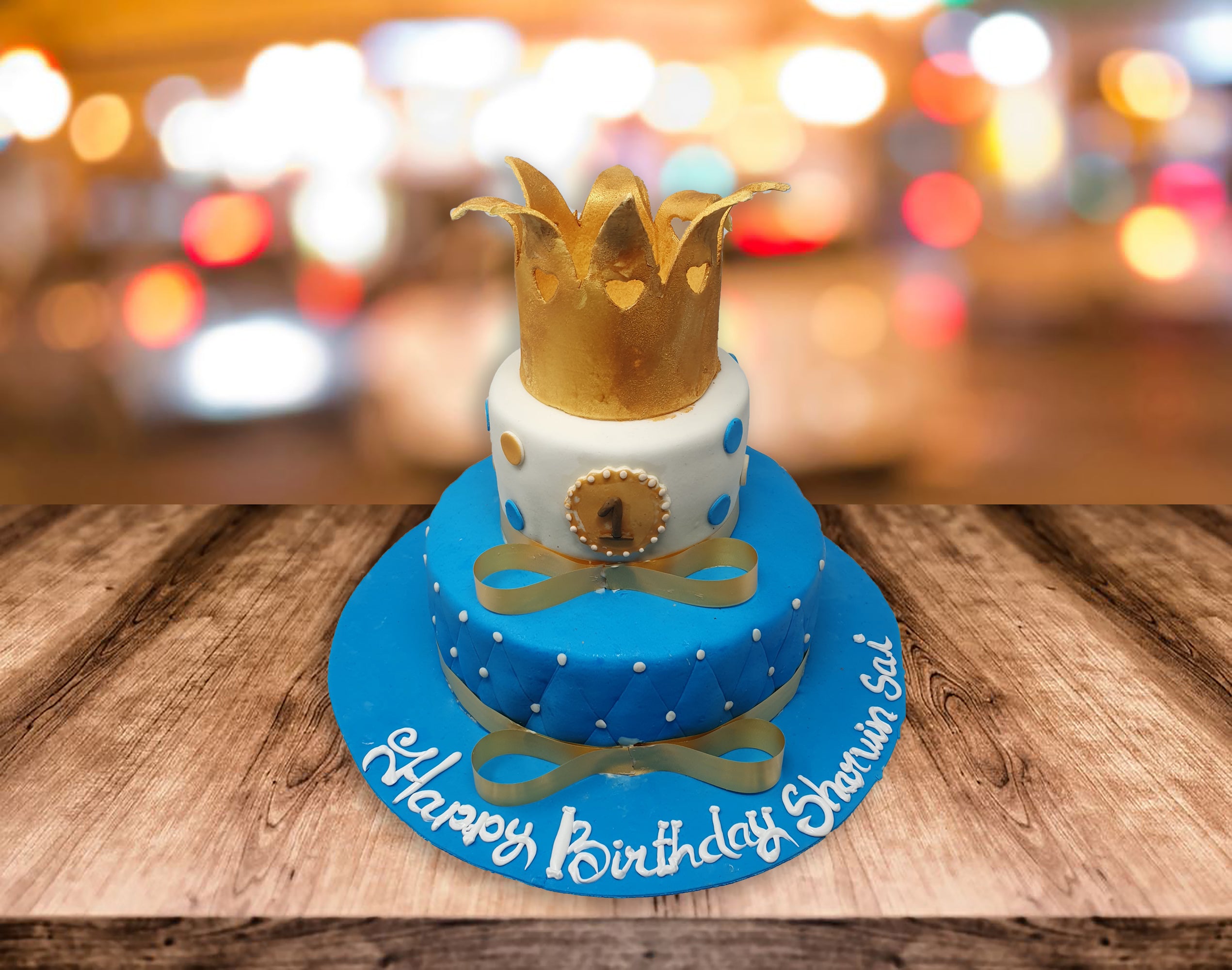 Crowned Birthday Cake – Ovenfresh.Co