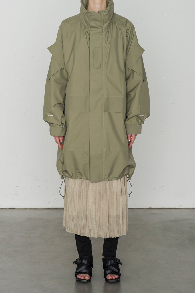 適切な価格 HYKE 22aw biotop別注 サイズ4 coat military その他