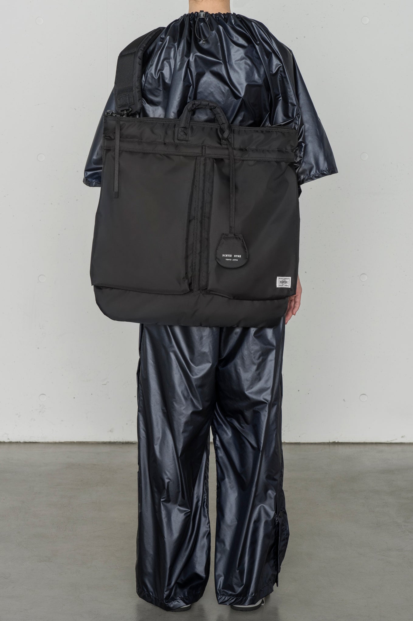 PORTER×HYKE / HELMET BAG (LARGE SIZE) | sweatreno.com