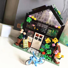 Load image into Gallery viewer, FC Blocks Kids Building Toys Bricks Flower House Puzzle Girls Gift Home Decor With Lighting 8501 8502

