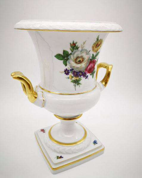 Įspūdinga " AK Kaiser W. Germany “porceliano vaza "Gloria". Pagaminta apie 1970 - 1990m.