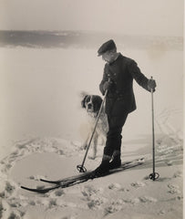 Roald Engelbregt Gravning and his dog