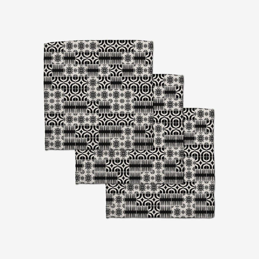 https://cdn.shopify.com/s/files/1/0518/3241/files/geometry-kitchen-towels-bohemian-mosaic-dishcloth-set-34873014485188.jpg?v=1694453473&width=900