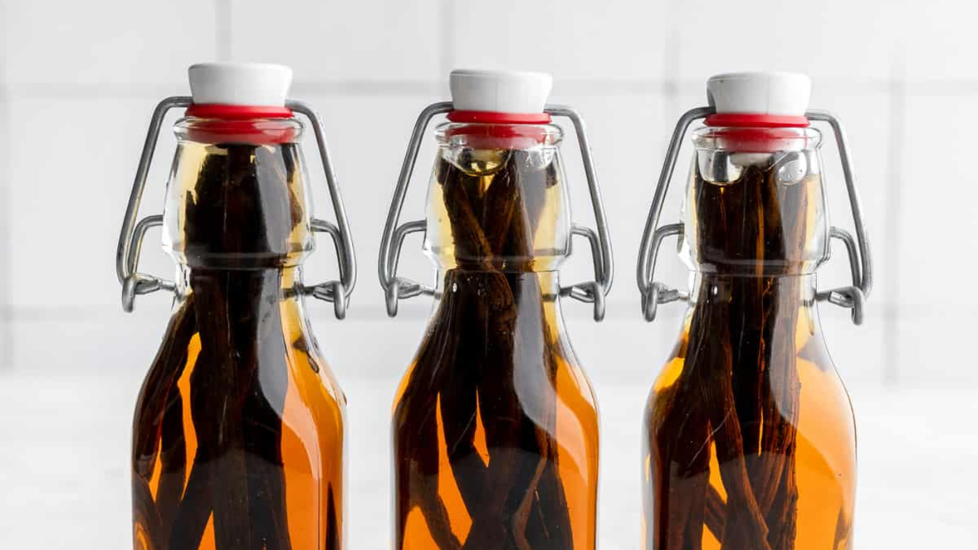 Understanding Vanilla Origin and Distinctive Aroma