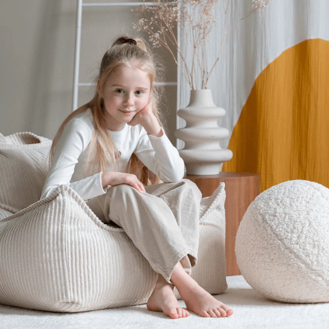 Wigiwama, Tentes Tipis et Poufs Design