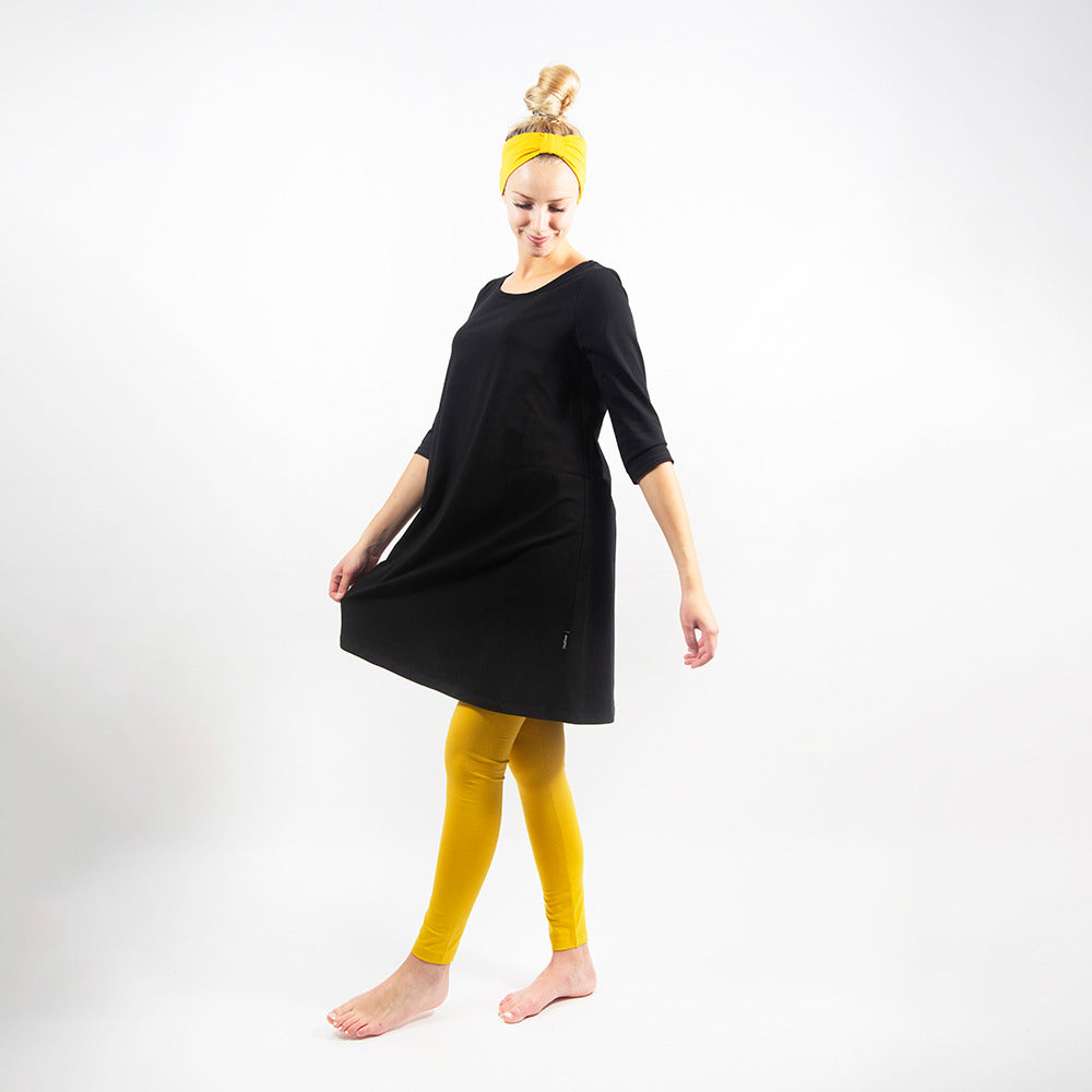 HuiGee Linna mekko, musta - kotimaiset naisten vaatteet verkkokaupasta –  