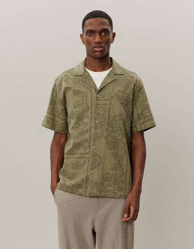 Les Deux MEN Lesley Paisley SS Shirt Shirt 550550-Surplus Green