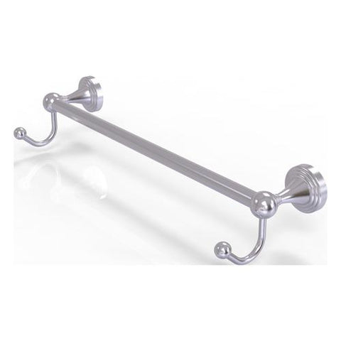 Single towel bar with traditional hooks