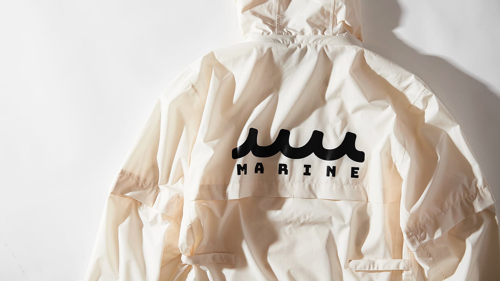 "Muta Marine" rain jacket is suitable for various scenes ♡