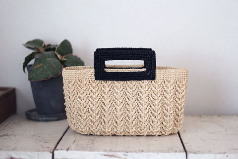 Crochet square handle bag