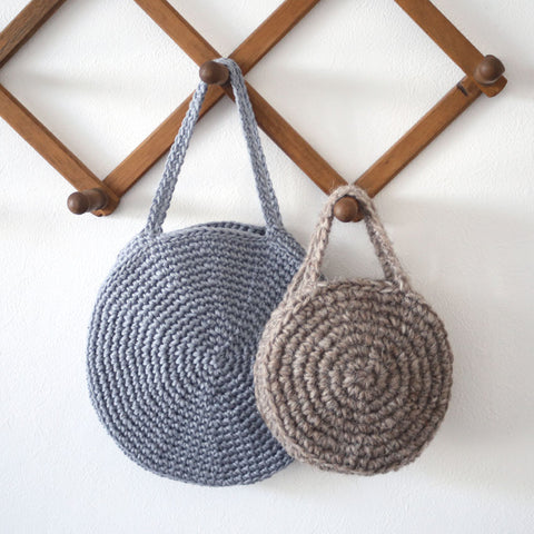 RoniqueFree crochet pattern round bag