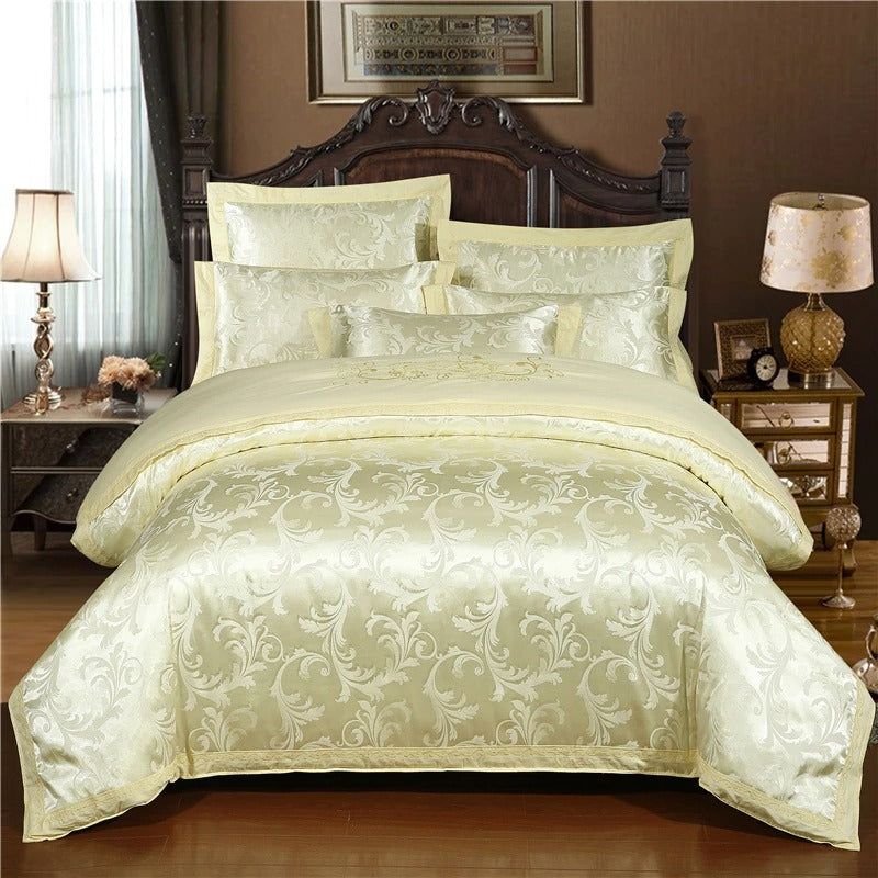 Celine Light Gold Silky Jaquard Bedding Set – Cleopatra's Secret