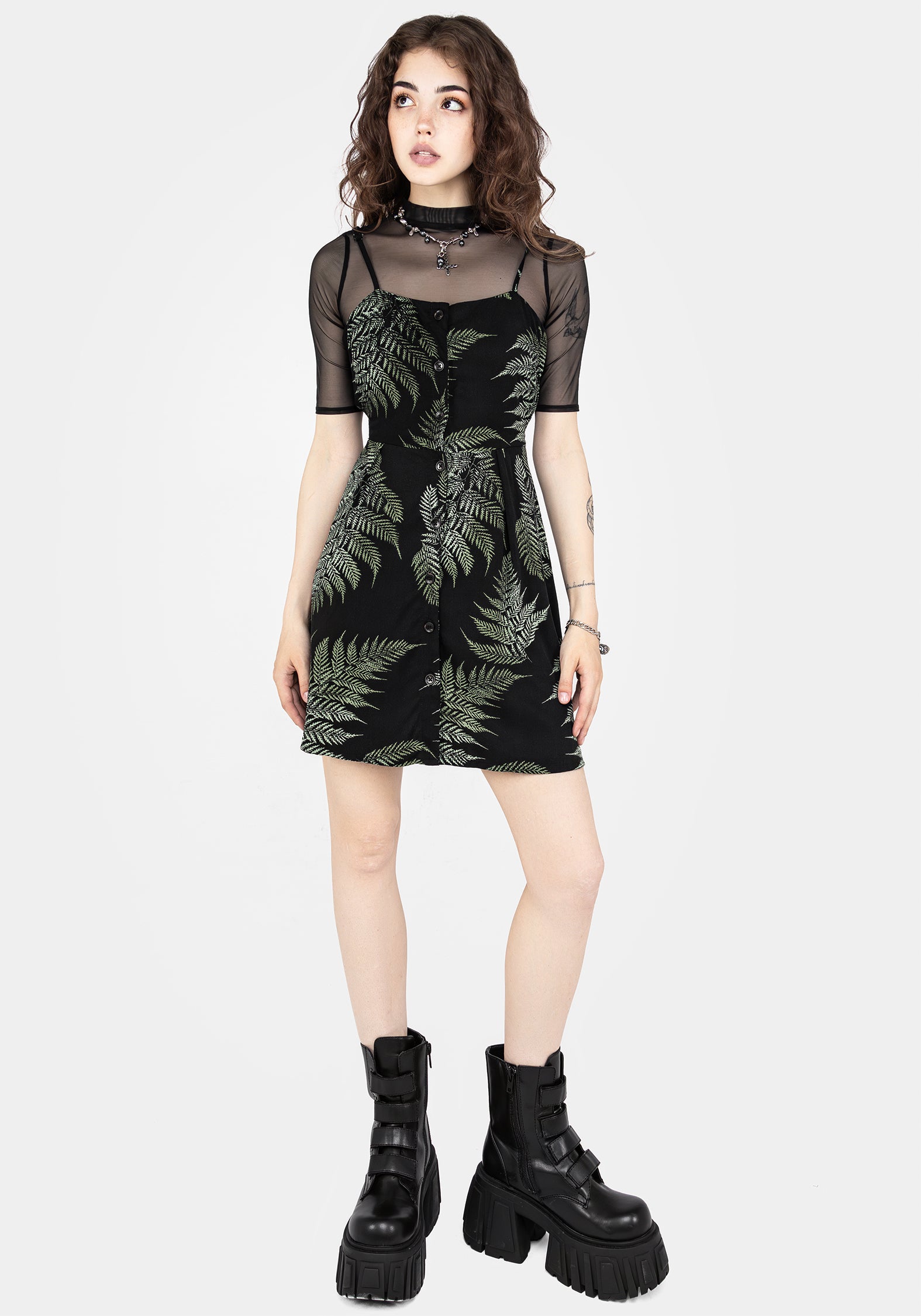 Women's Fern Button Up Apron Dress - Black - UK 8 - Disturbia UK