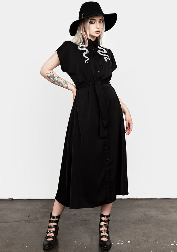 Zarina Velour Applique Midi Wrap Dress – Disturbia