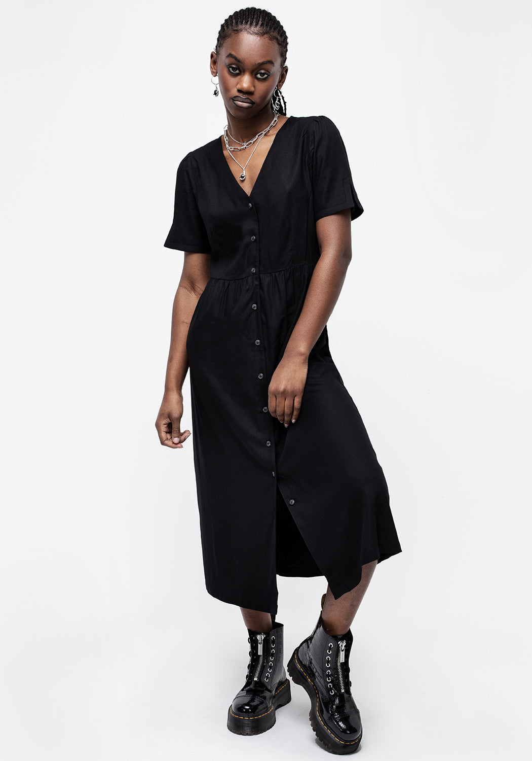 Realm Button Down Midi Dress - Midnight Black