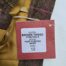 Load image into Gallery viewer, NWT Vintage Foxley England Brown Pleated Skirt
