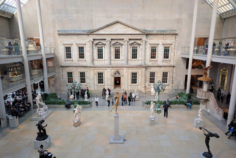 Outside the Metropolitan Museum Of Art, New York 