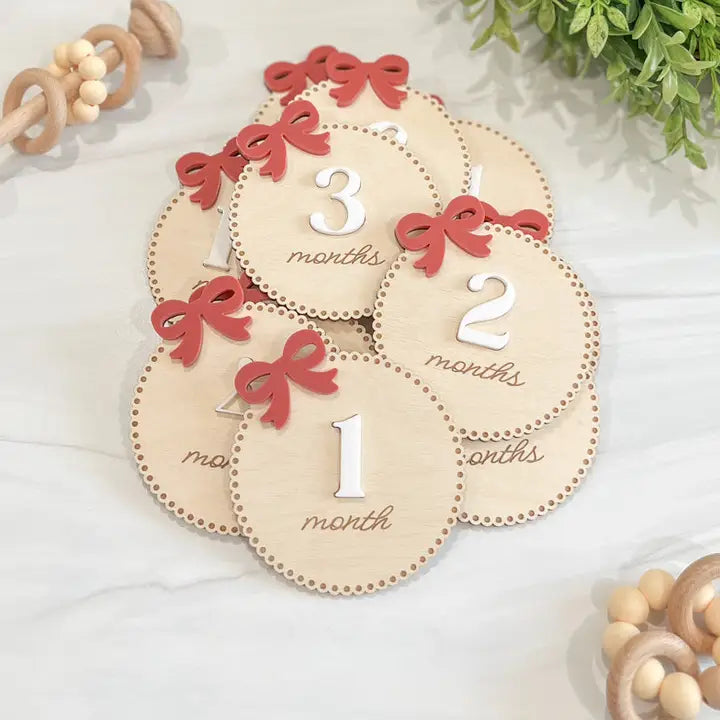 Raspberry Bow Wooden Monthly Milestone Discs