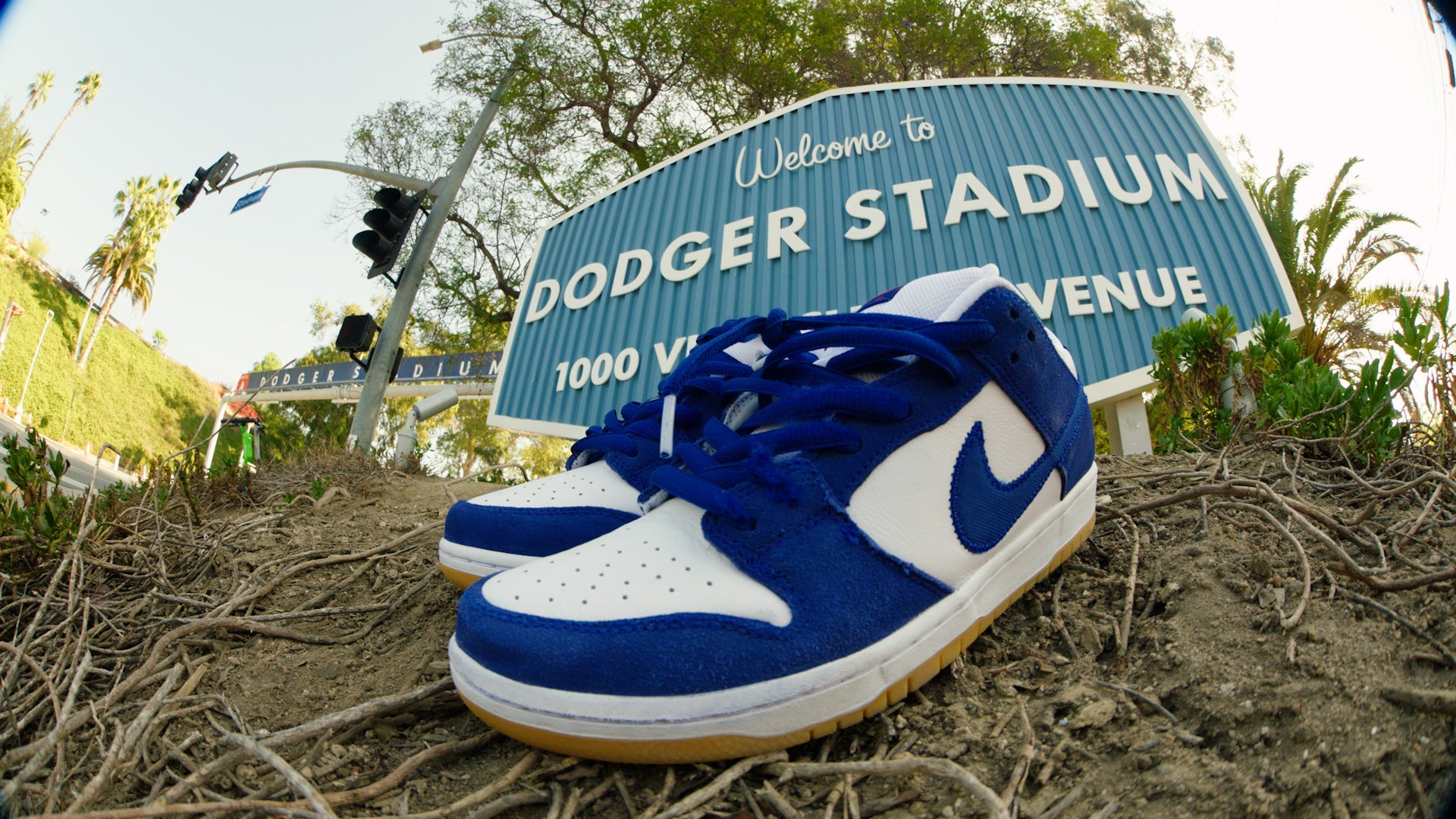 100 Kickflips in the Nike SB Dodgers Dunks with Atiba Jefferson – CCS